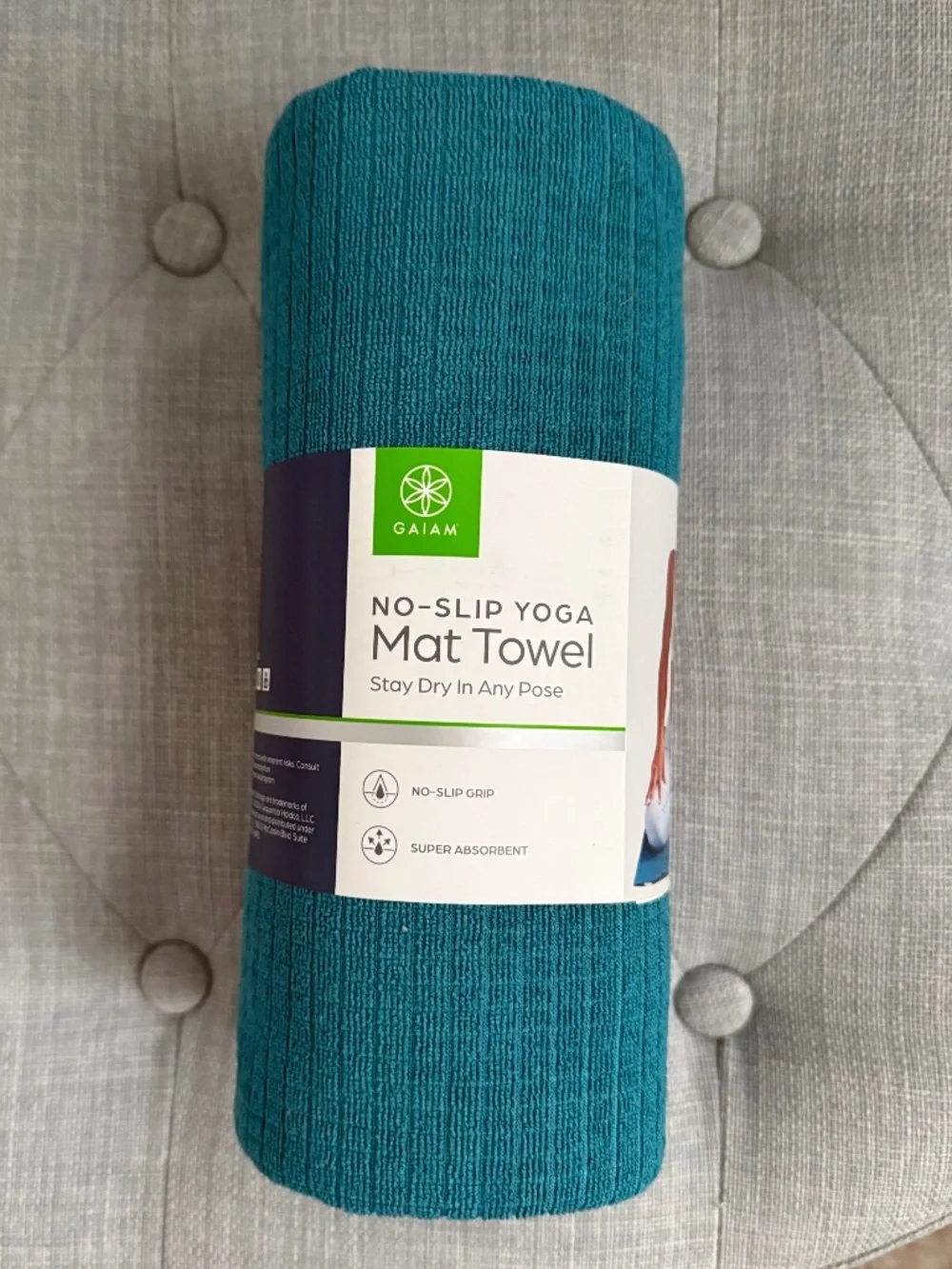 Gaiam No-Slip Yoga Mat Towel in Teal, NWT - Picture 1 of 5